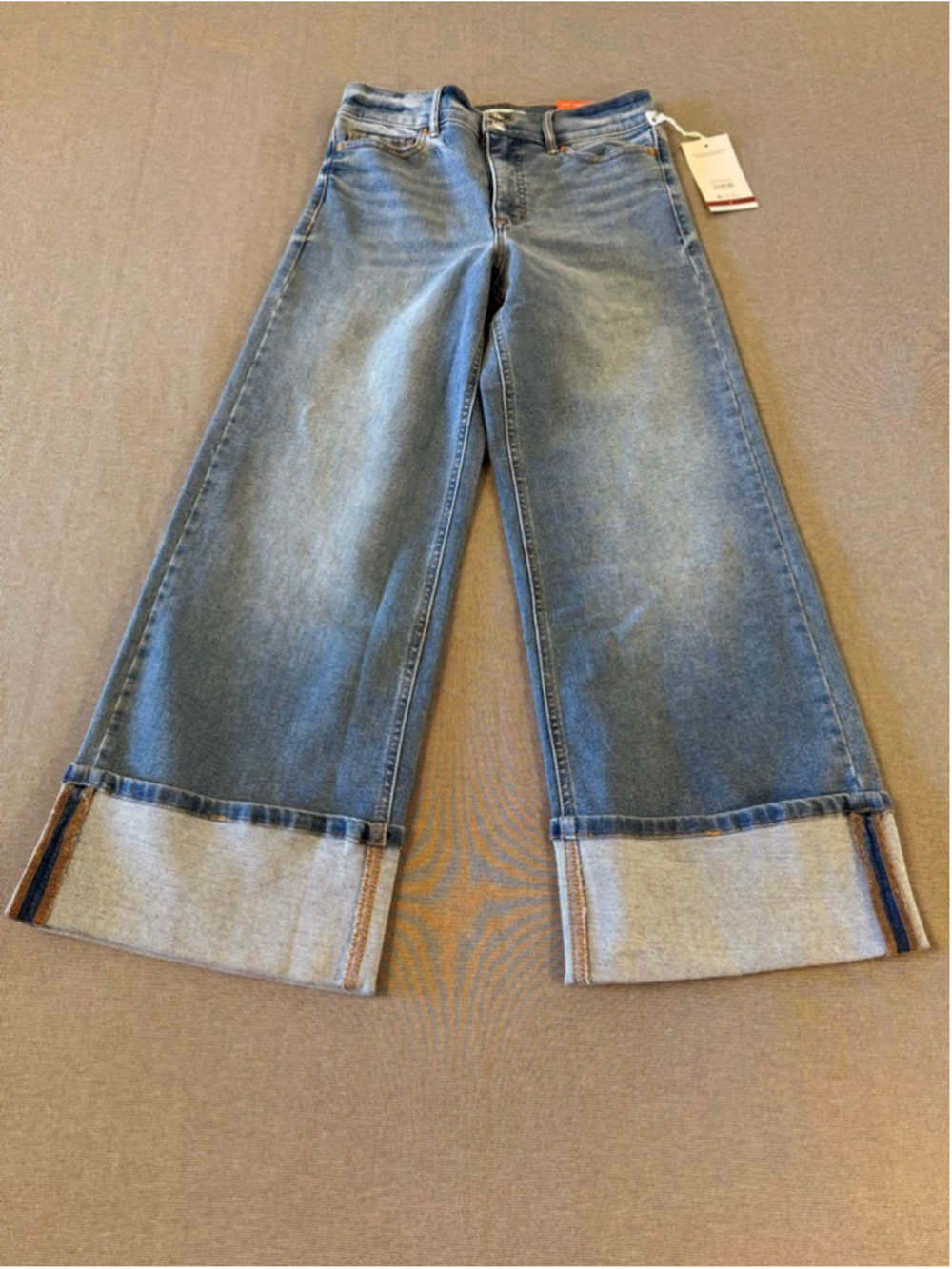 NWTs Sofia Jeans by Sofia Vergara "Margot" Wide Crop Super High-Rise SZ 4 - Picture 5 of 9